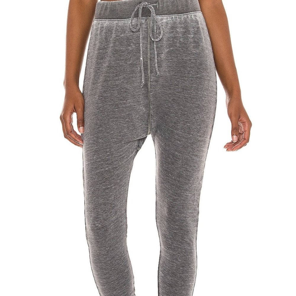 NWT Free People X Revolve Cozy All Day Harem Legging in Washed Black - Picture 4 of 14